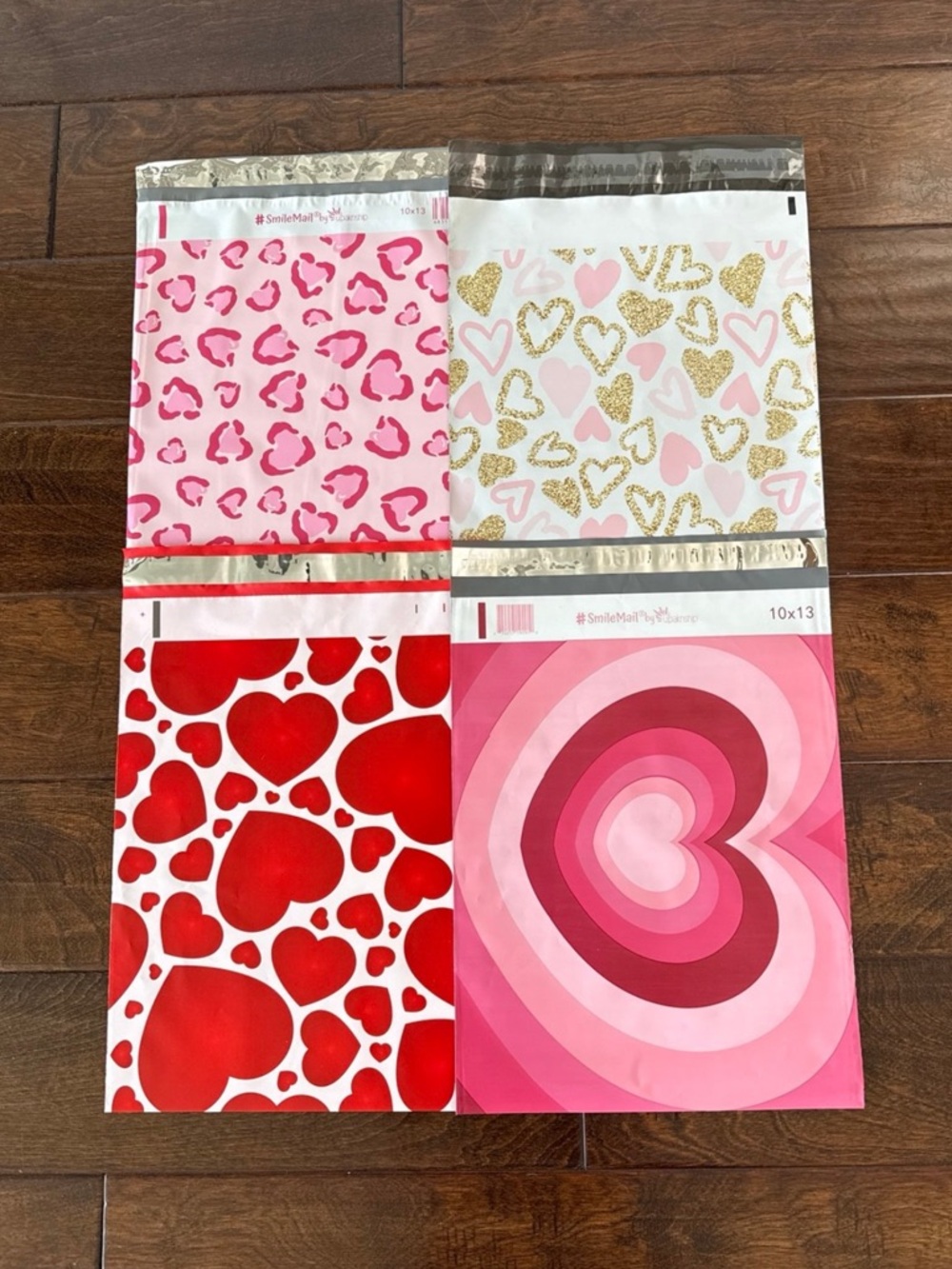 40 Pack - 10x13” Beautiful Mix of 4 Heart ❤️ Patterns Poly Mailers (10 Each)